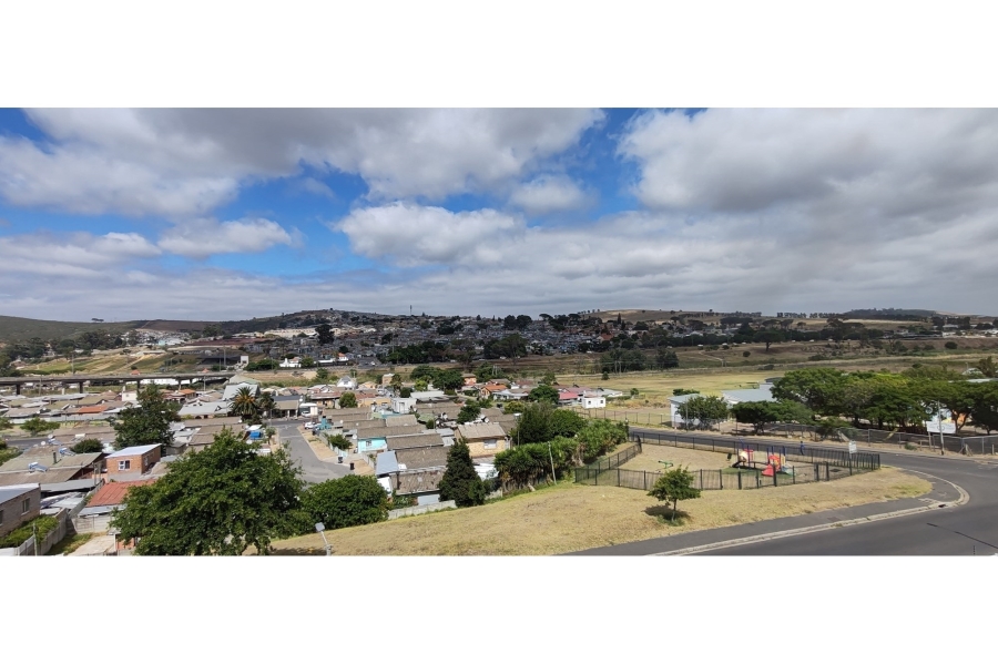 1 Bedroom Property for Sale in Cloetesville Western Cape